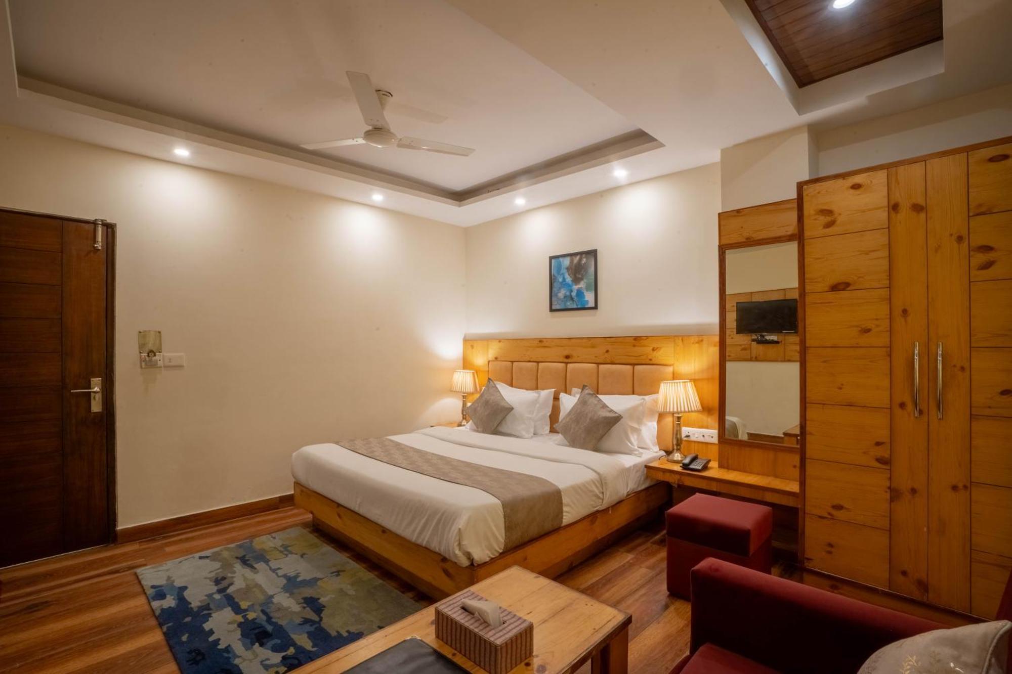 Perfectstayz Valley Vista 5 Min Walk To Mall Road Mussoorie Exterior foto