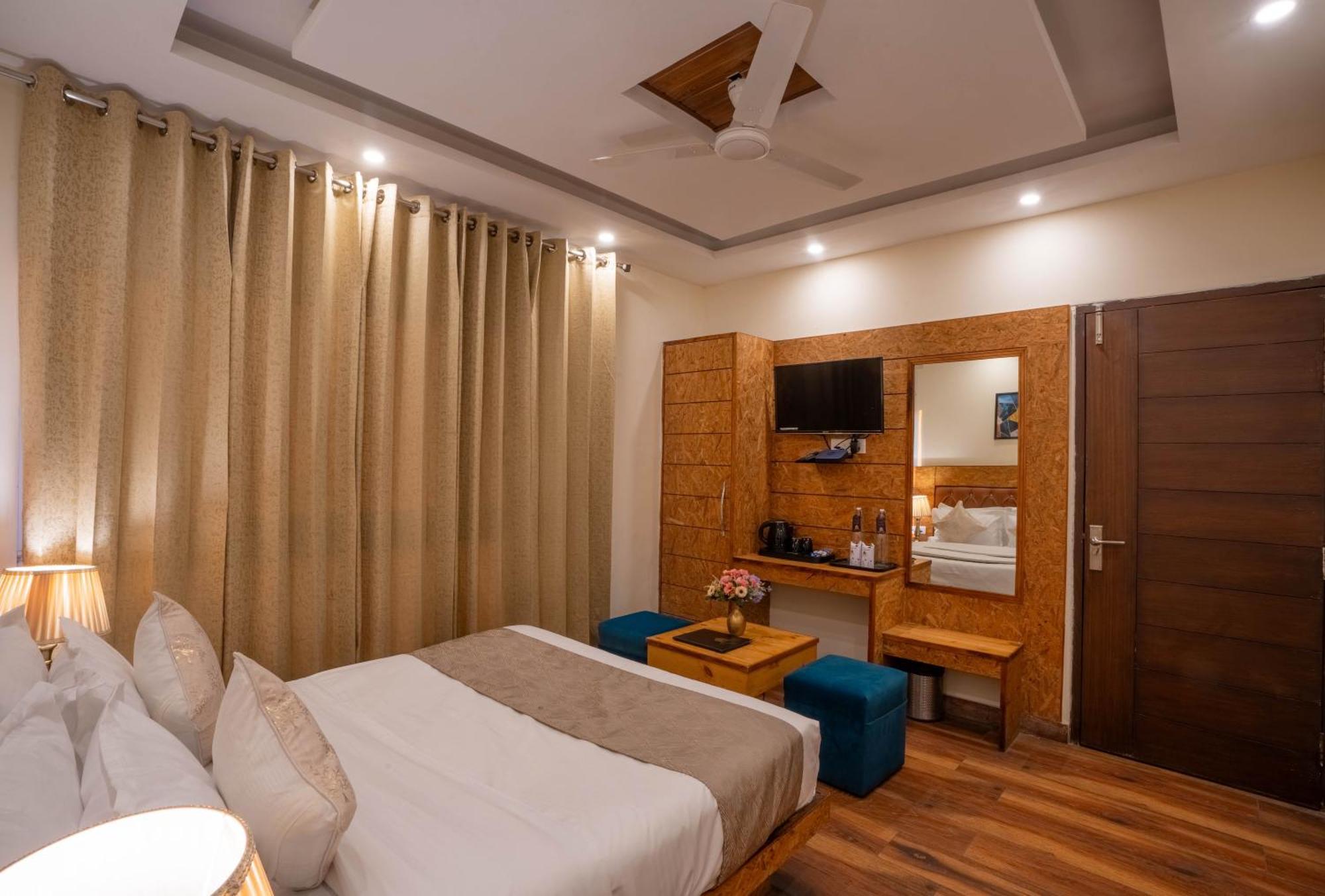 Perfectstayz Valley Vista 5 Min Walk To Mall Road Mussoorie Exterior foto